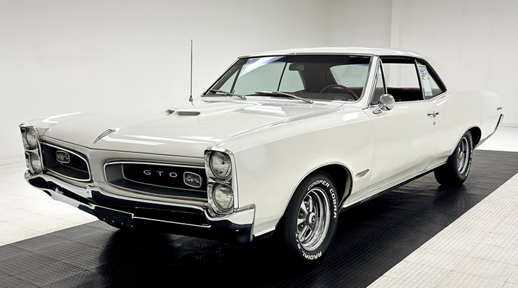 1966 Pontiac GTO Hardtop