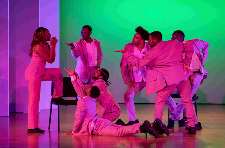 MasterZ at Work Dance Family with Courtney "Balenciaga" Washington MasterZ at Work Dance Family with Courtney "Balenciaga" Washington